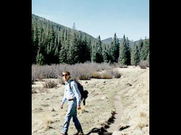 Dave Kring hikes along the beautiful trail to Mt. Baldy.