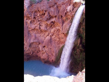 The next day we went to the Havasu falls.