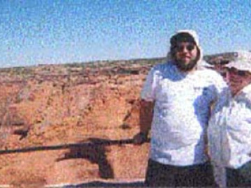 Barb poses with Andy at the top of the Canyon de Chelly.