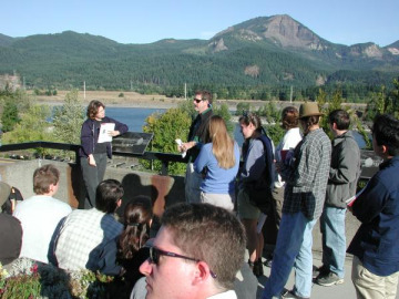 En route to The Dalles, Ross took a small step away from spheroidal weathering to talk about jointing in basalts.