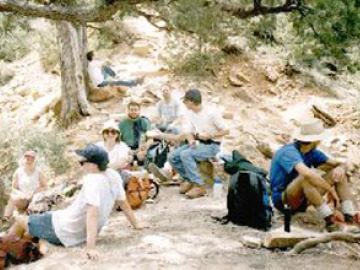 Lunch break along Grandview trail.