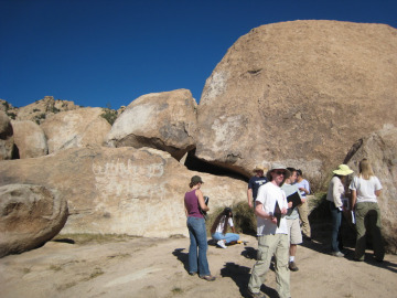 Our main stops were Kilbourne Hole, a maar volcano near the Mexican border, White Sands, a vast sea of gypsum sand, and the Carrizozo Lava Flow, a long and narrow lava flow near the middle of the state.