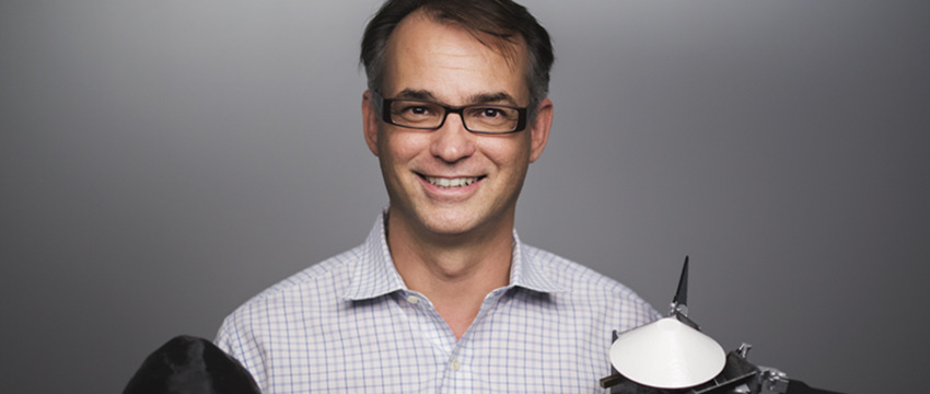 UA alumnus Dante Lauretta led the design, build and launch of a spacecraft to Bennu, a near-Earth asteroid, to collect a sample and return that sample to Earth. (Photo: Symeon Platts/UA)